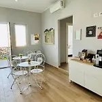 Vivina_081 בית הארחה